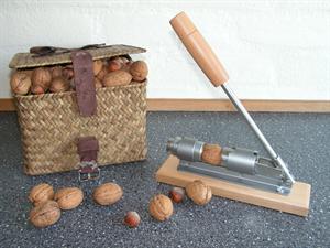 Nussknacker, Tischmodell