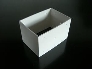Käseform mit Löchern – Kunststoffform für Käseherstellung, 14 × 9,5 × 9,5 cm